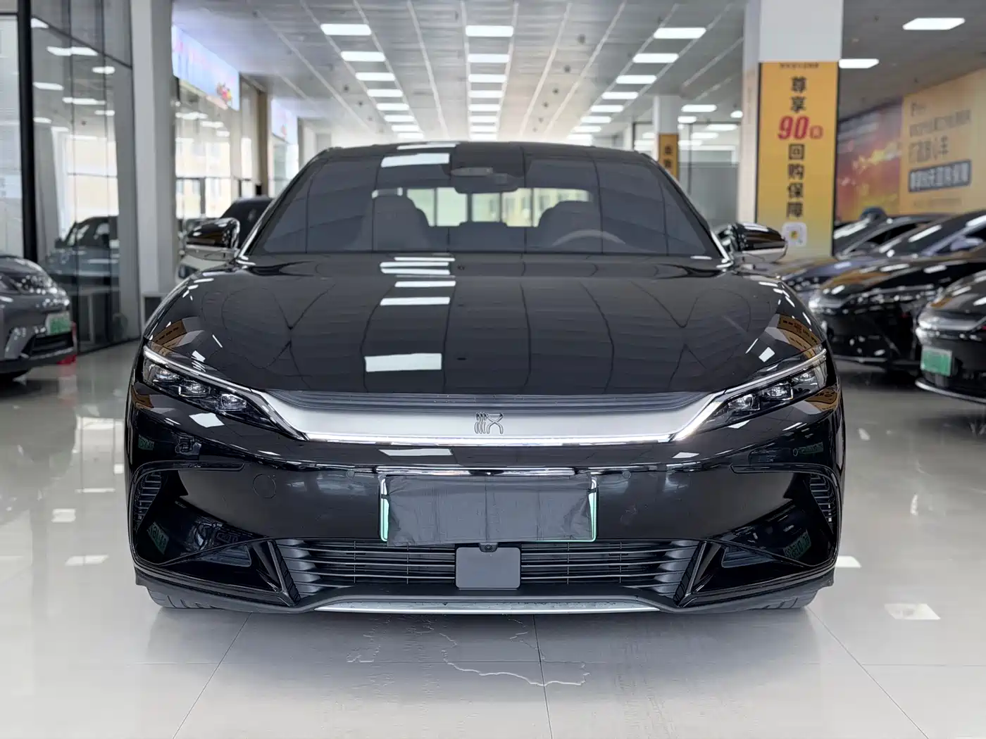 BYD Han 2024 EV Glory Edition 610KM AWD Celestial Eye Smart Driving фото 2