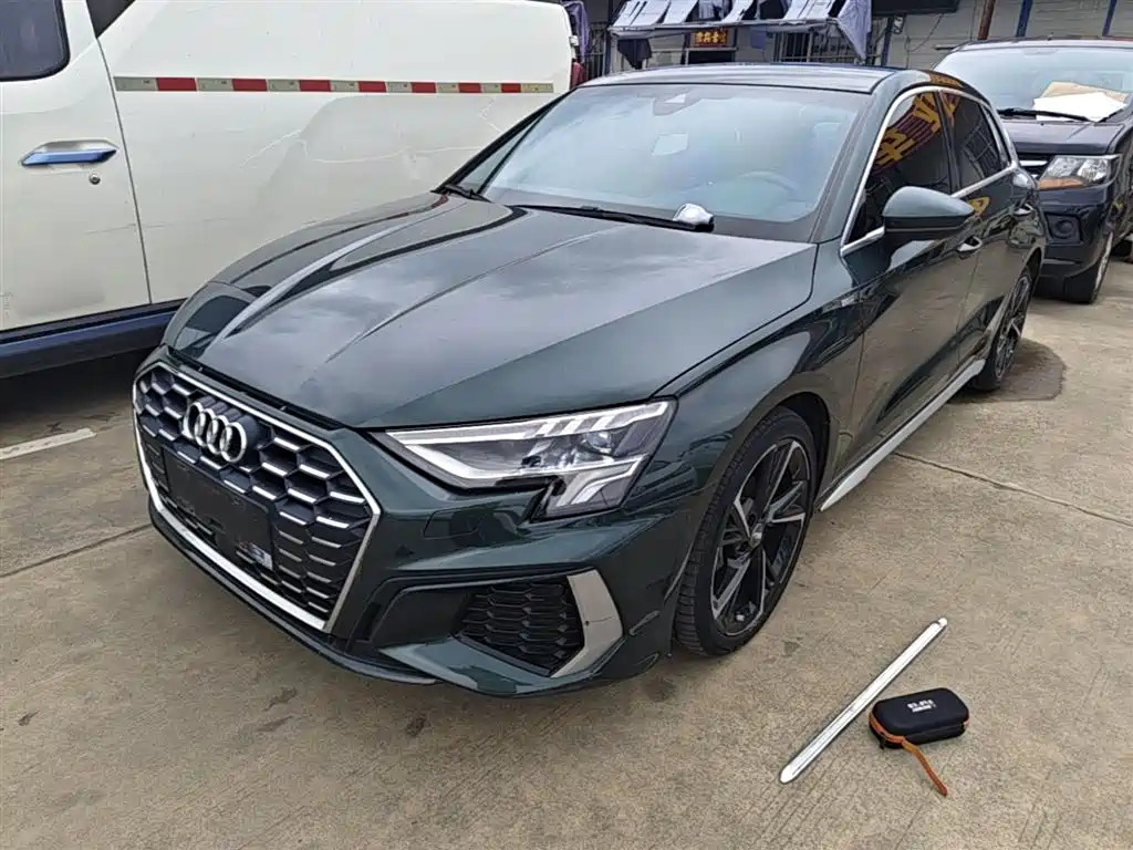AUDI A3