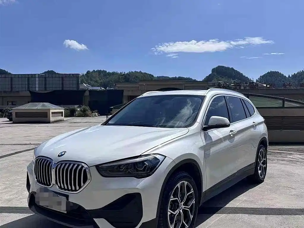 BMW X1 2021 sDrive25Li Leading