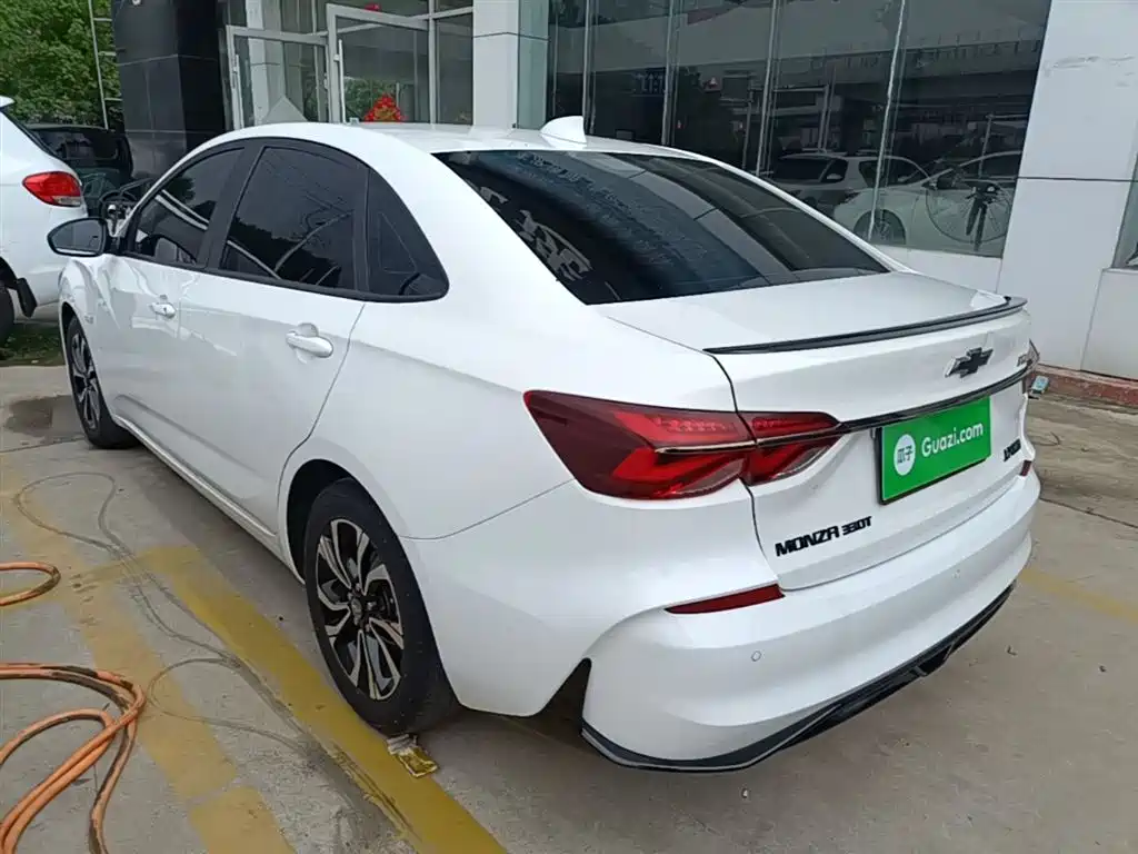 Chevrolet Monza 2019 RS 330T Auto Smooth Edition China VI фото 5