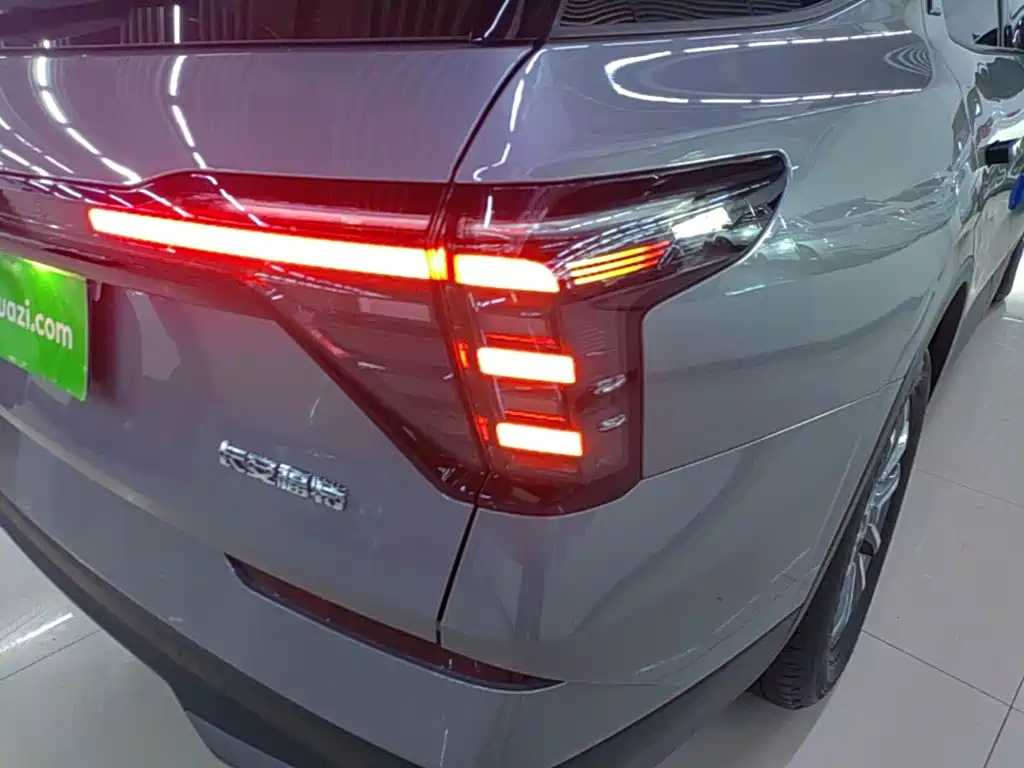 Ford Edge 2025 2025 Edge L 2.0T EcoBoost FWD 7-seater Luxury