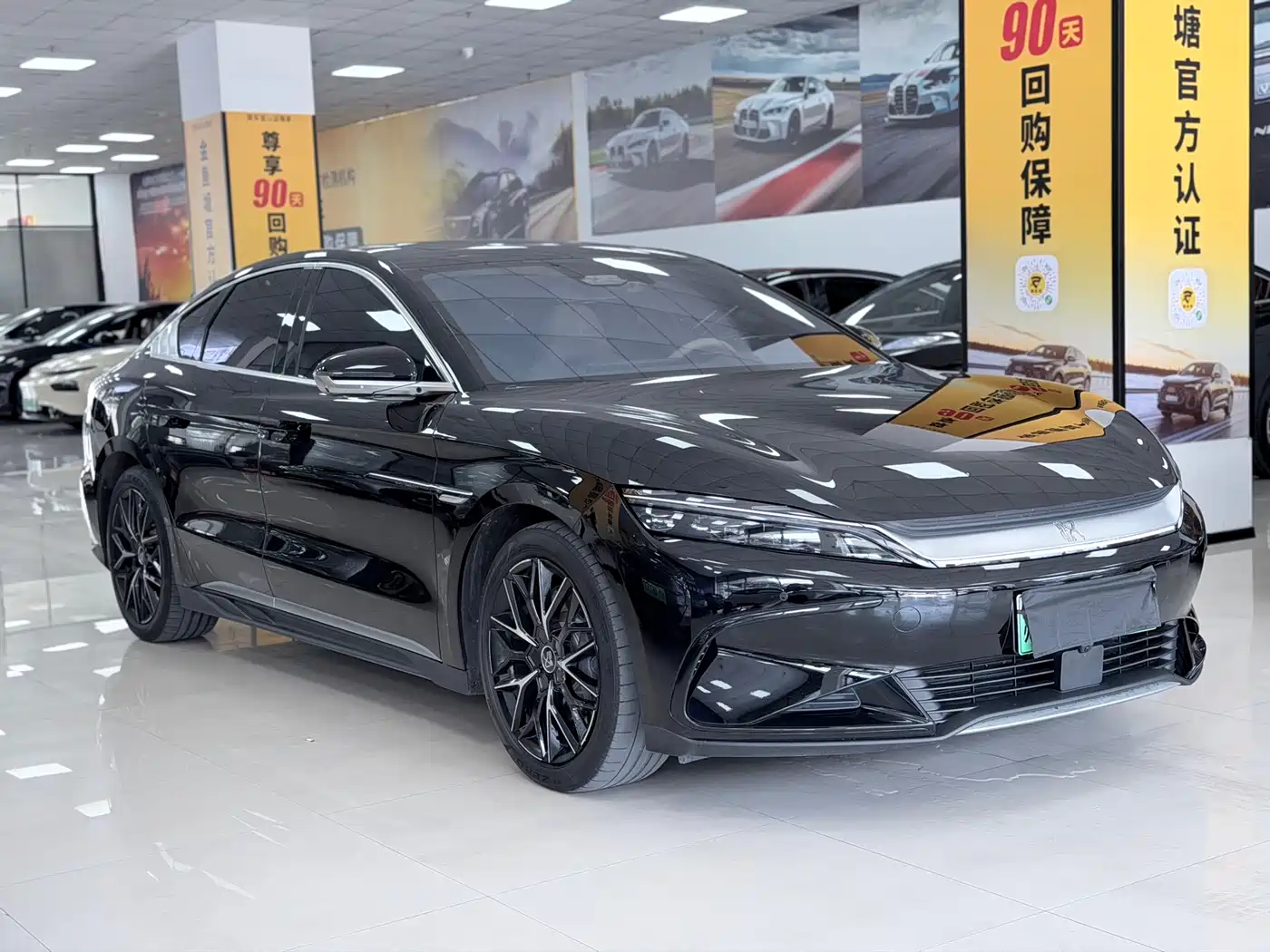 BYD Han 2024 EV Glory Edition 610KM AWD Celestial Eye Smart Driving фото 3