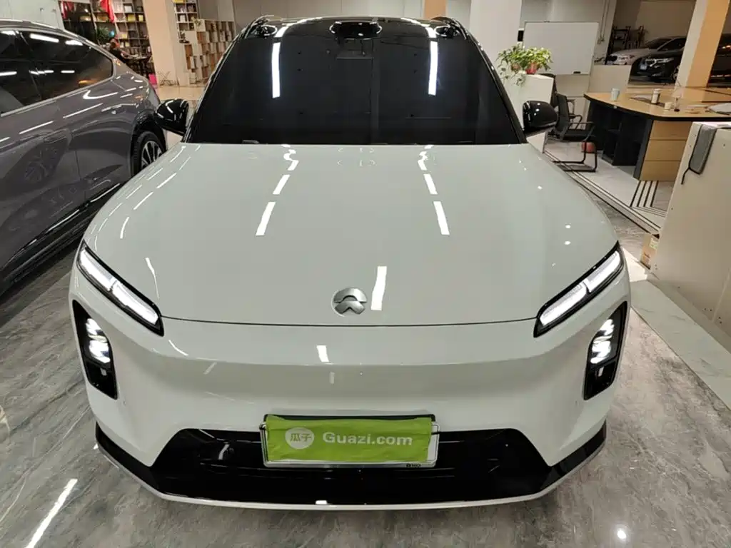 Фото 3 - NIO ES6