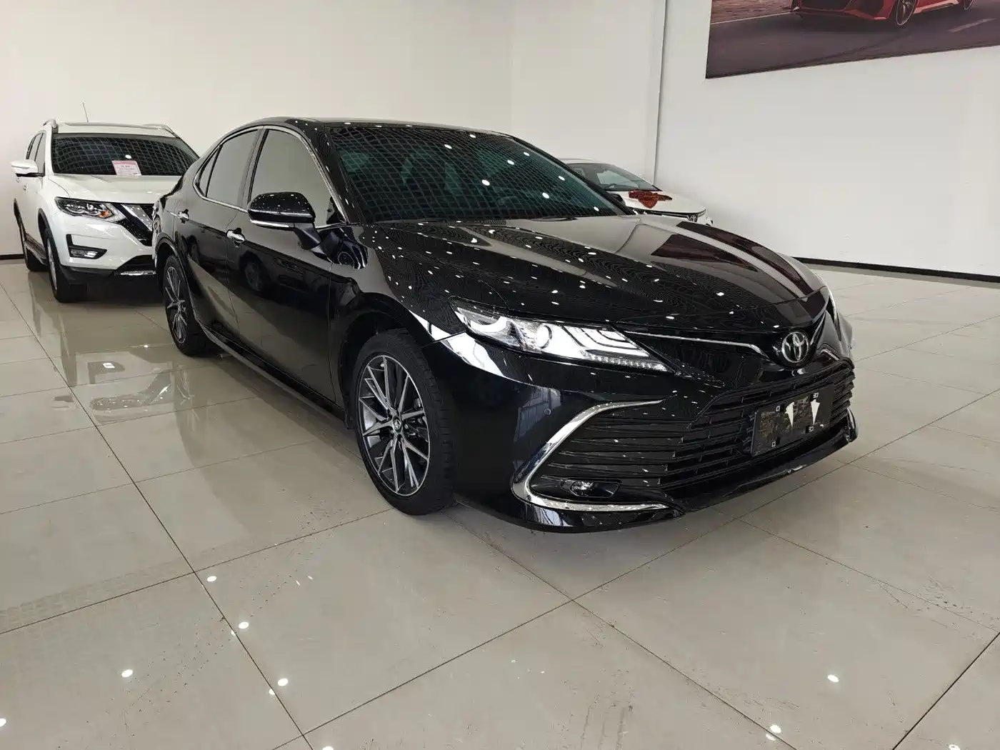 Toyota Camry 2021 2.5G Luxury Edition фото 3