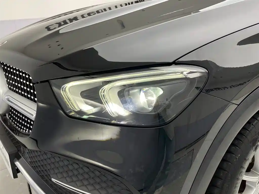 MERCEDES-BENZ GLE