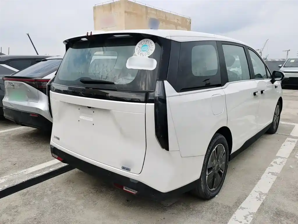 SAIC Maxus Dajia 7 2024 Facelift Super Hybrid Long Range Enjoyment Edition фото 7