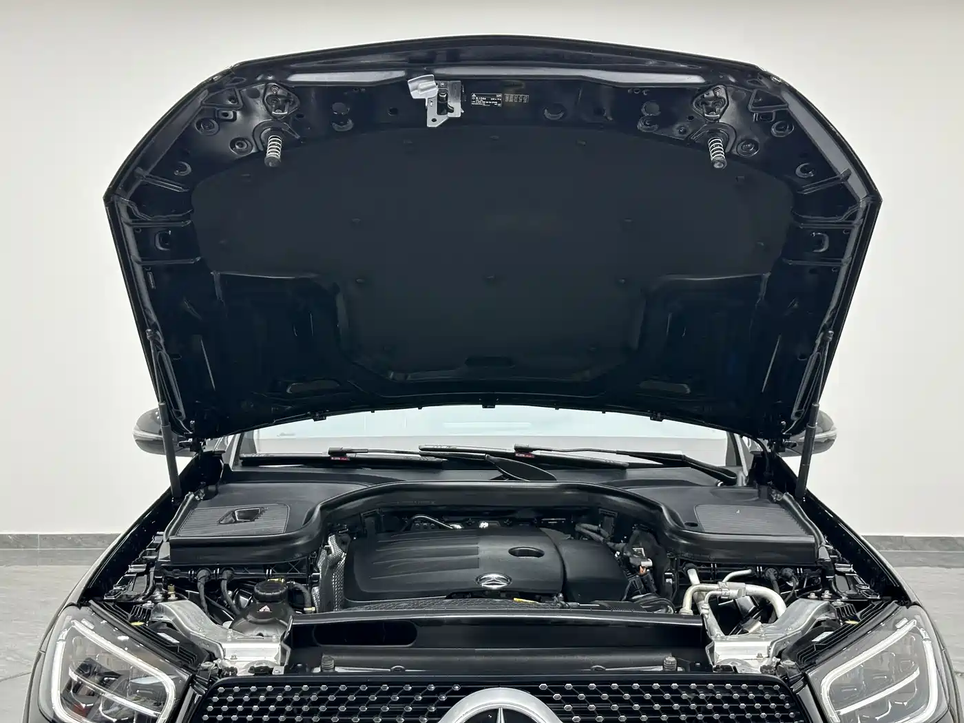 Mercedes-Benz GLC 2022 Model GLC 300 L 4MATIC Dynamic Edition фото 27