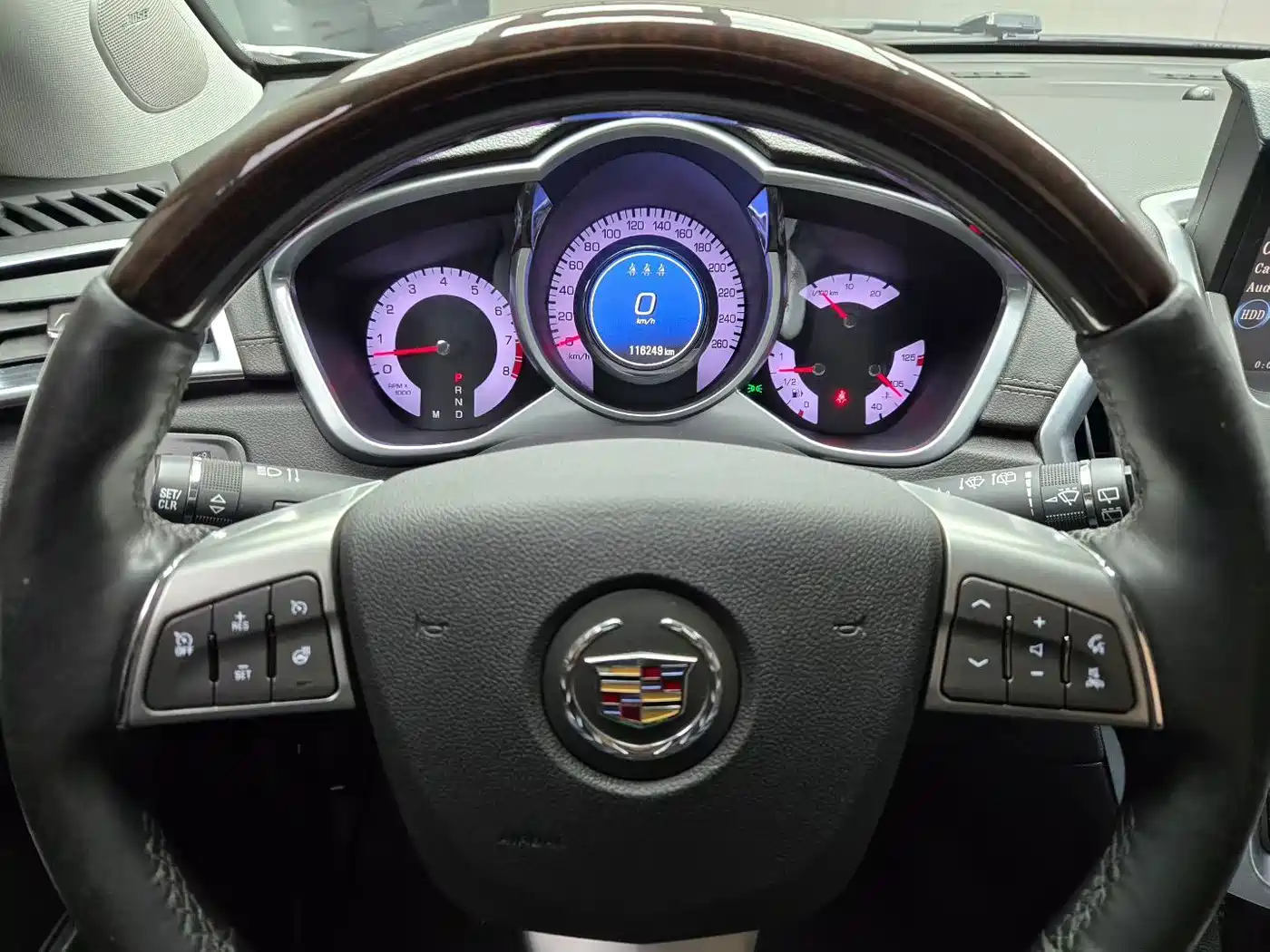 Cadillac SRX 2012 3.0L Luxury Model фото 5