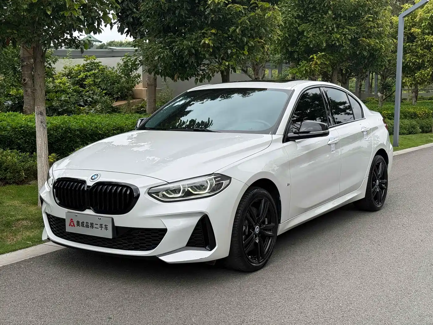 BMW 1 Series 2021 125i M Sport Black Night Edition