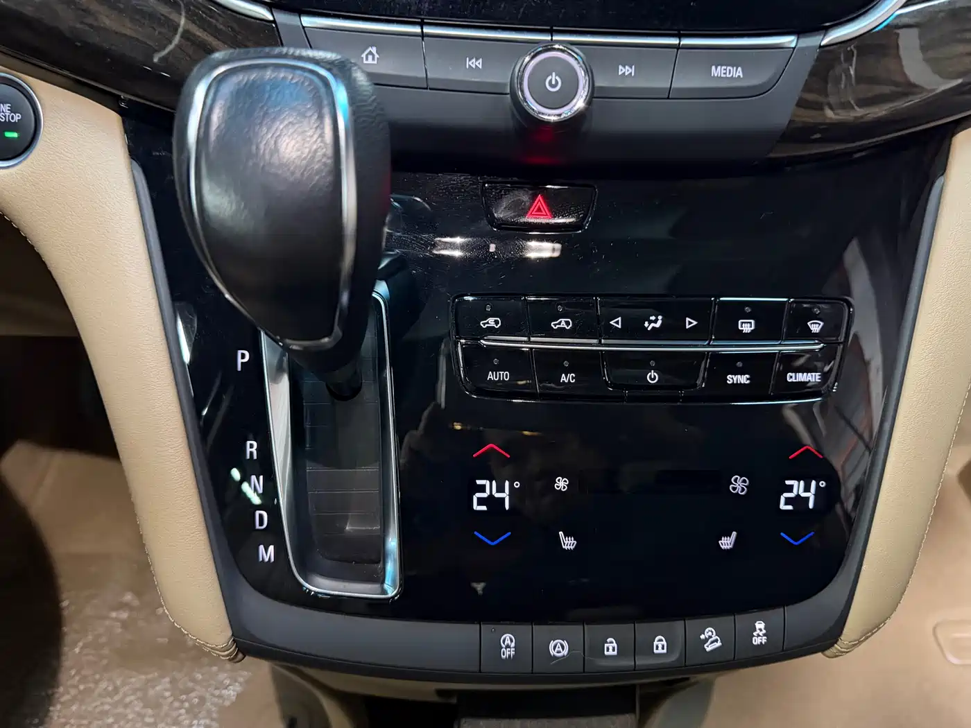 Buick GL8 2018 ES 28T Luxury Type China VI фото 14