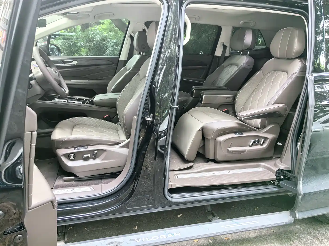 Volkswagen Viloran 2025 2024 380TSI Executive Edition