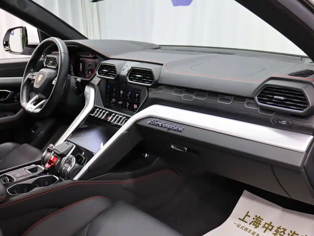 Lamborghini Urus 2019 2018 4.0T V8