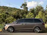 Фото 21 - Buick GL8