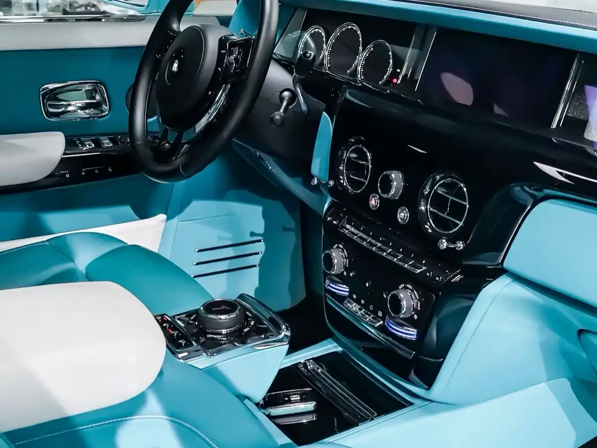 Rolls-Royce Phantom 2020 2018 6.7T Long Wheelbase Version