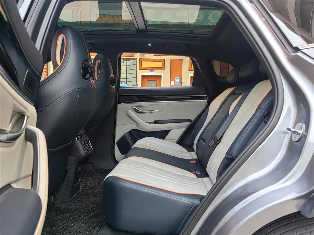 BYD Song PLUS PHEV 2024 Glory Edition EV 520km Premium фото 17