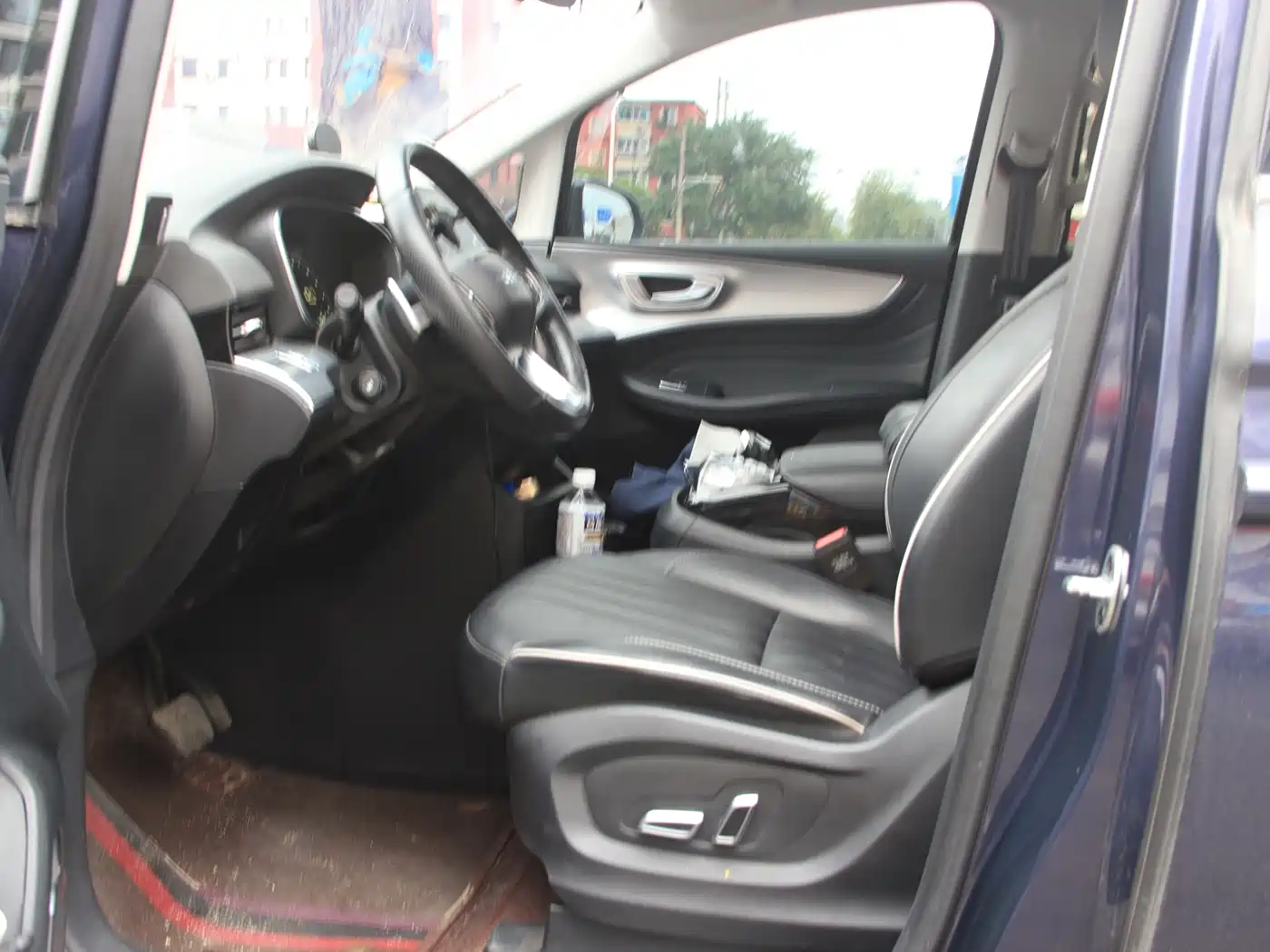 Roewe iMAX8 2022 400TGI Flagship фото 5