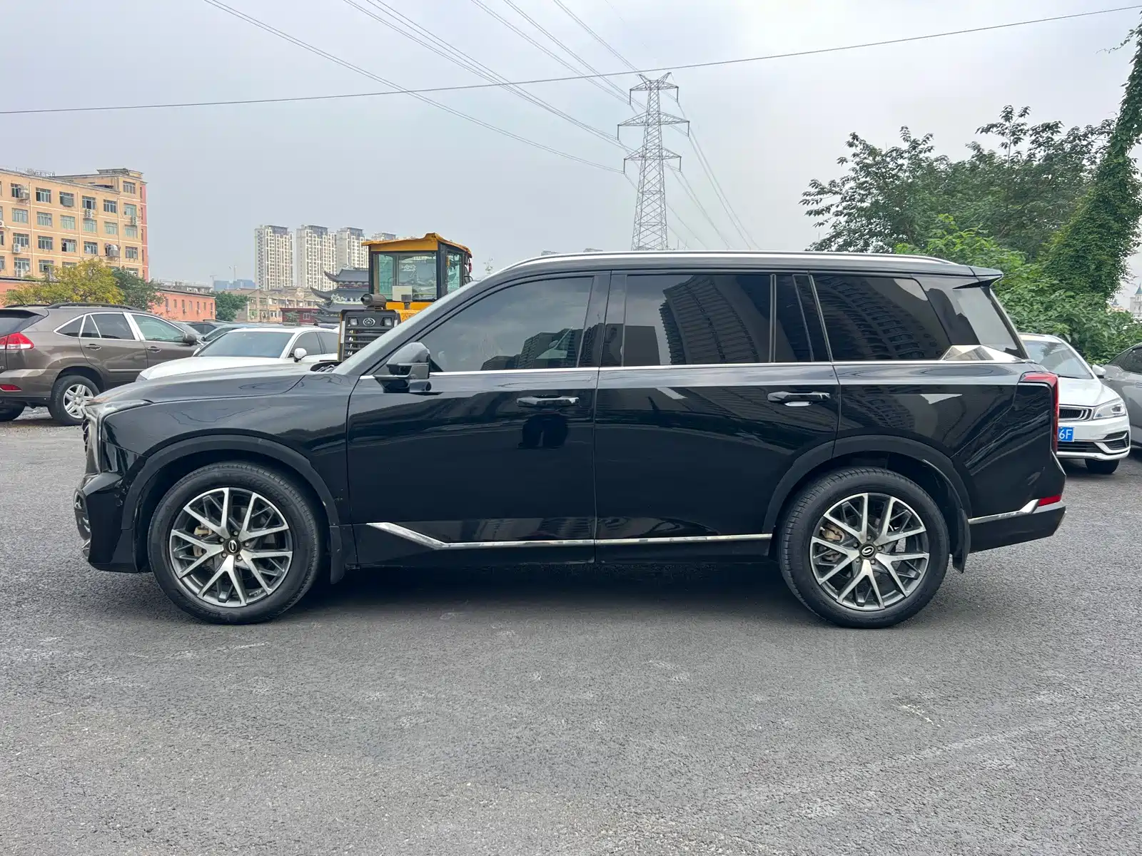 صورة 5 - GAC Trumpchi GS8