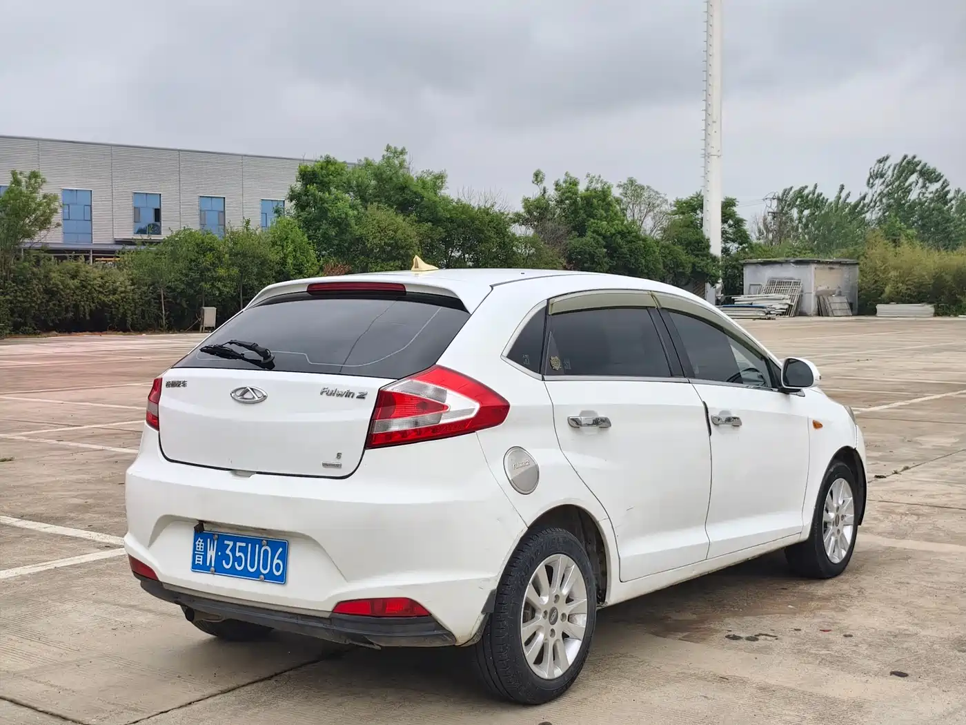 Chery Fengyun 2 2015 2015 1.5L Manual Trend Edition