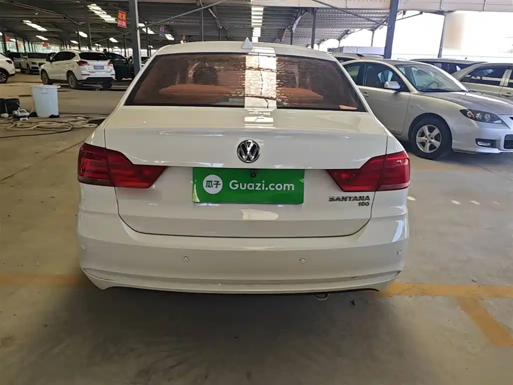 Volkswagen Santana 2016 1.6L Manual Trend Edition фото 6