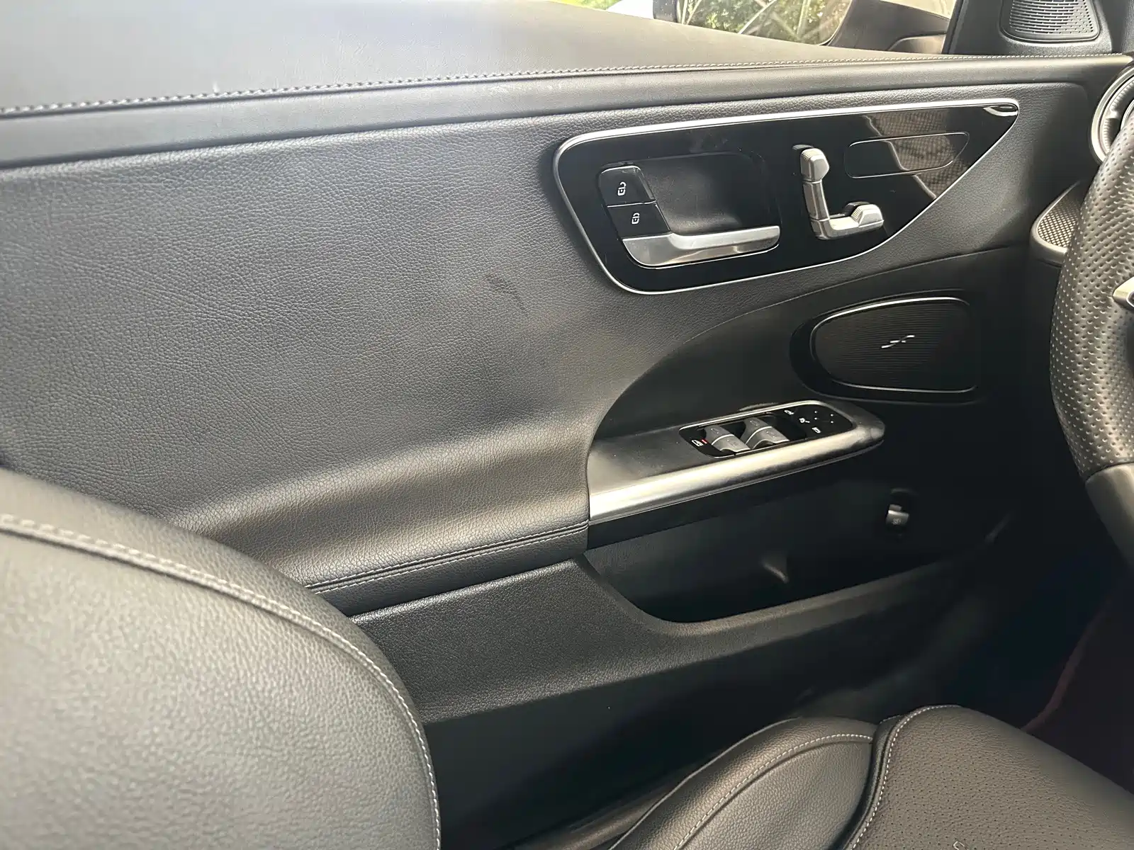 Фото 29 - Mercedes-Benz C-Class