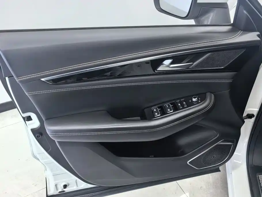 صورة 7 - Changan CS85