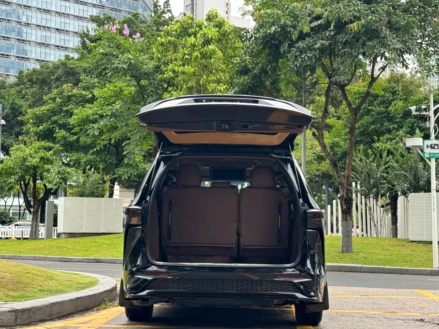 Toyota Sienna 2015 3.5L 4WD L фото 17