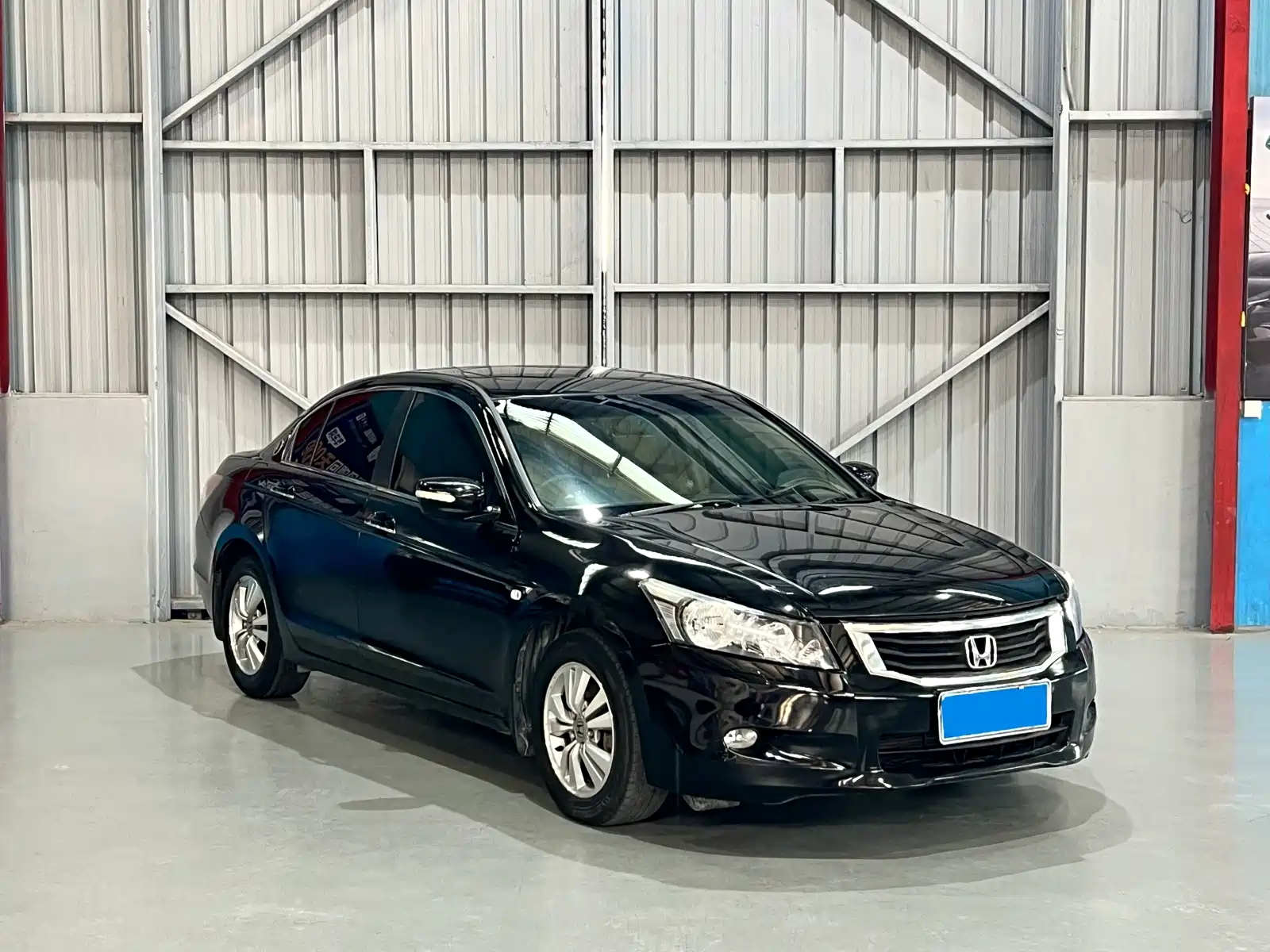 Photo 3 - Honda Accord