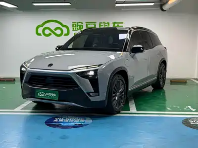 NIO ES8