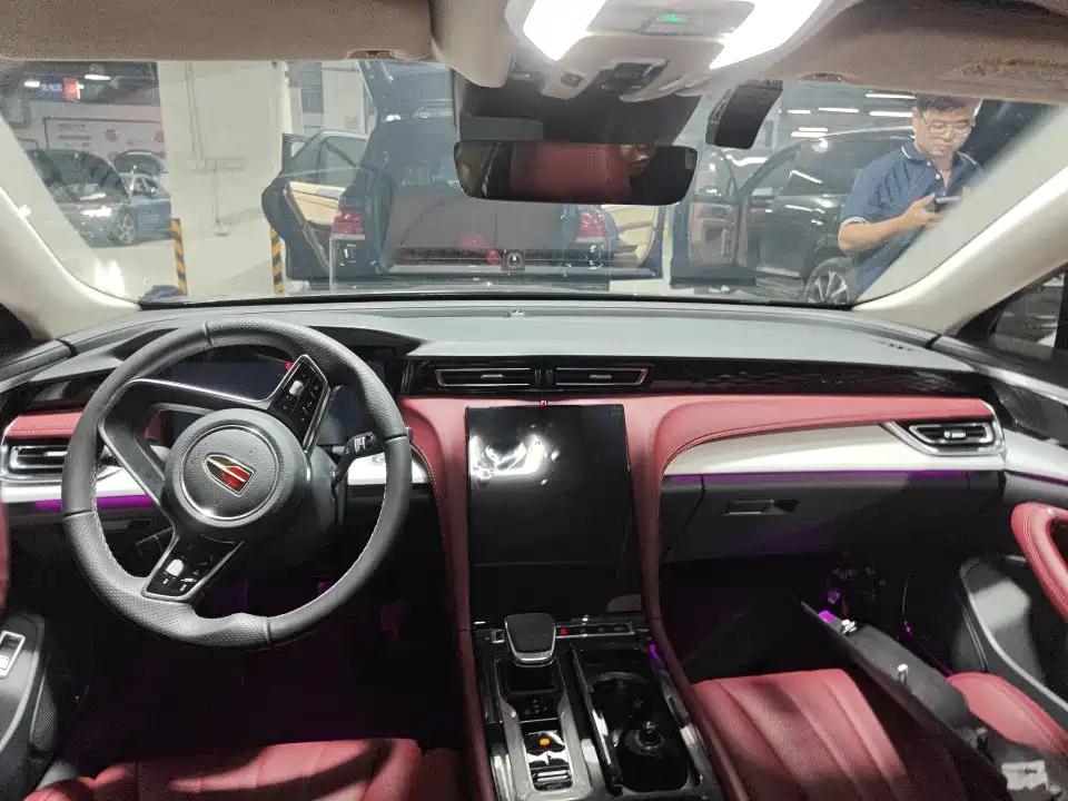 2026 Hongqi H5