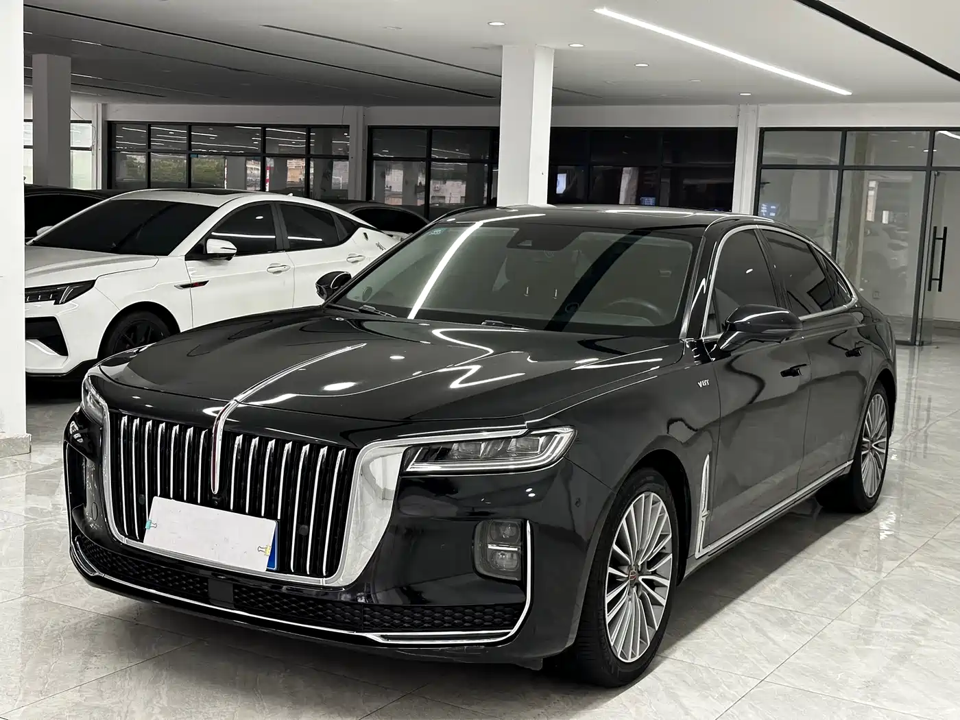 Hongqi H9 2020 3.0T Smart Connection Qi Chang Edition