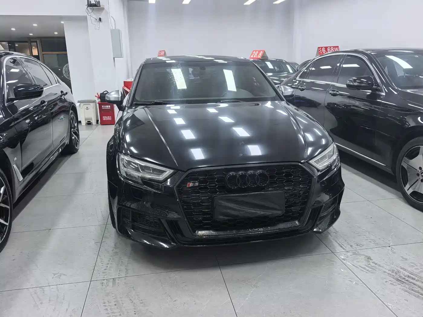 Audi S3 2017 Facelift S3 2.0T Limousine фото 4