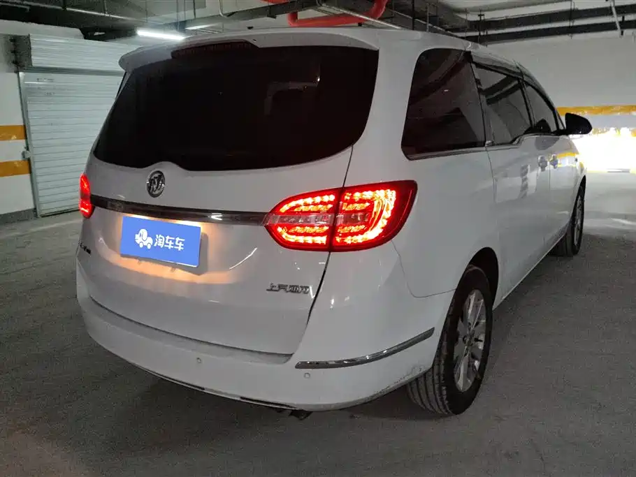 Buick GL8 2018 28T Comfort China VI фото 3