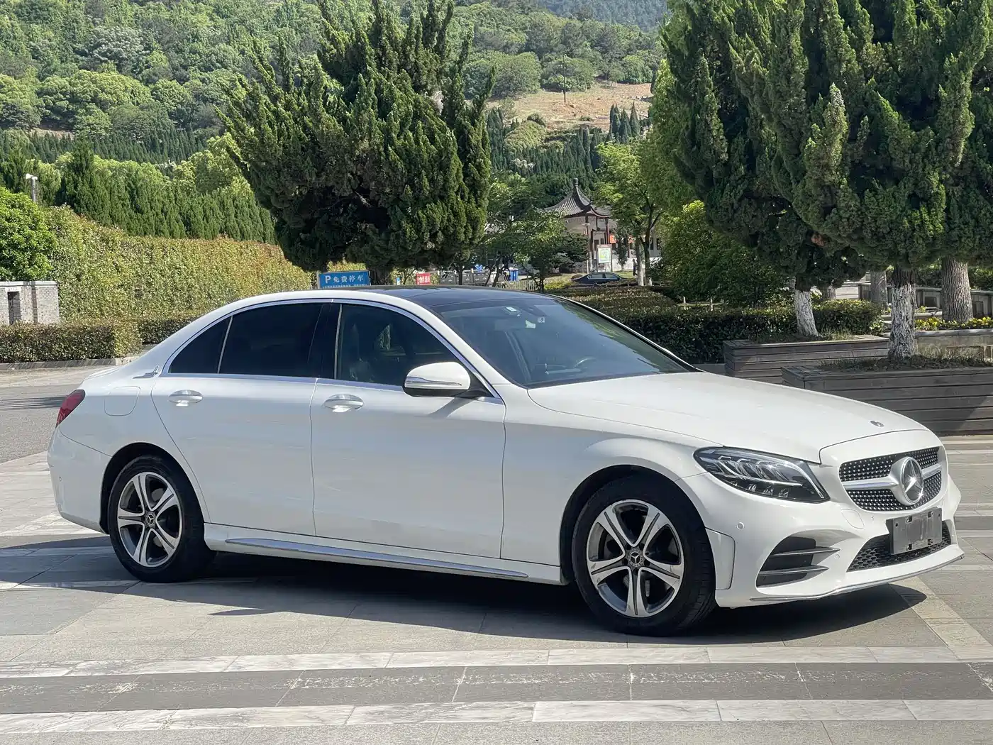 Mercedes-Benz C-Class 2019 Facelift C 260 L Sport фото 3