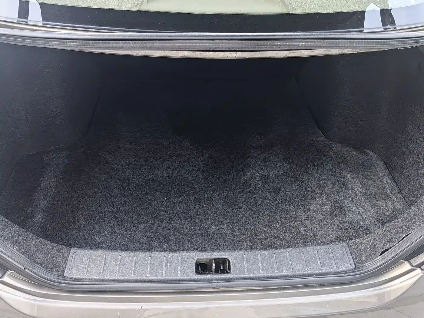 Nissan Sunny 2016 2015 1.5XE CVT Comfort