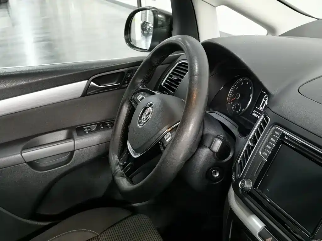 Volkswagen Sharan 2018 2018 380TSI Comfort 7-Seater