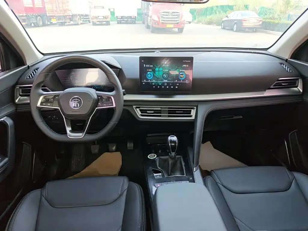 Фото 10 - BYD Song Pro