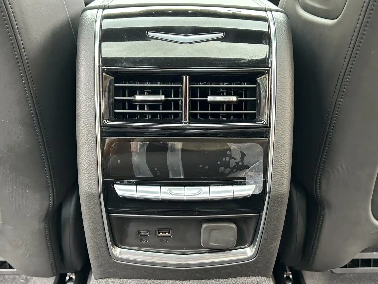 Фото 12 - Cadillac CT6
