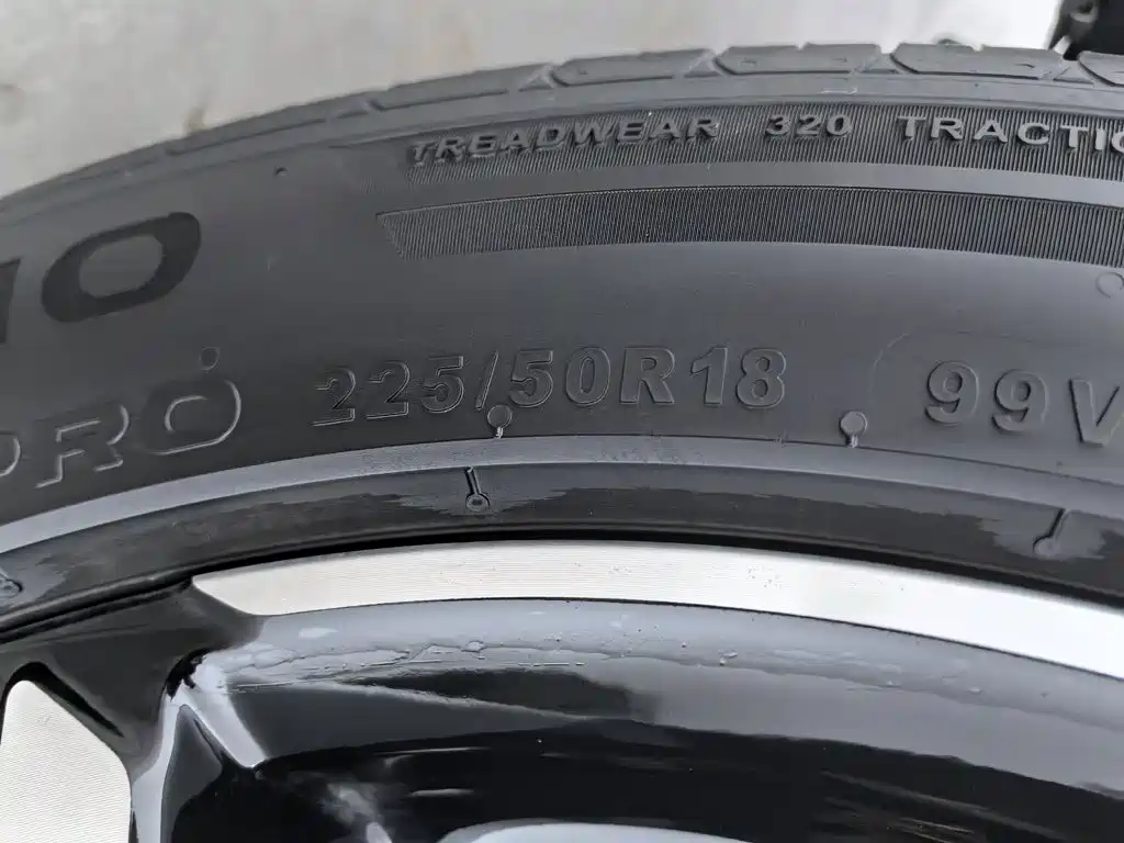 Фото 24 - Roewe D7