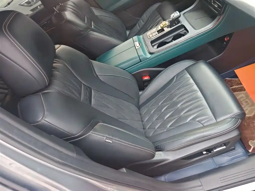 GAC Trumpchi Trumpchi GS8 2022 Hybrid Series 2.0TM 4WD Premium Edition (7-Seater) фото 25