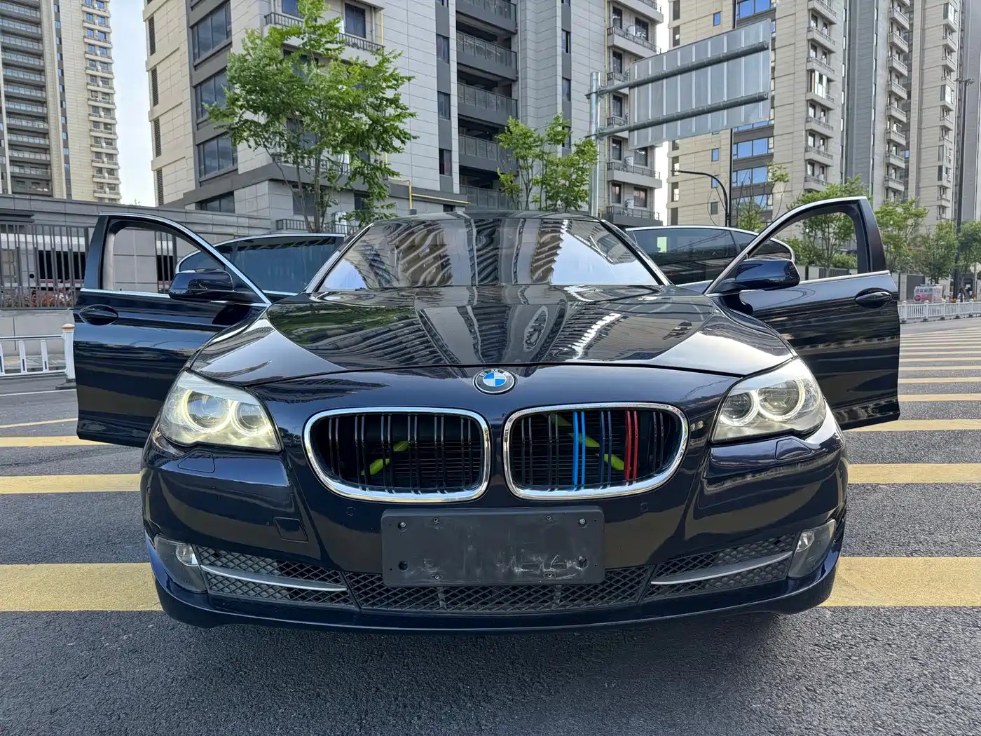 BMW 5 Series 2013 525Li Luxury фото 8