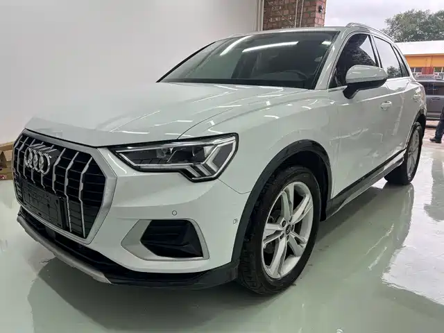 Audi Q3 35 TFSI, Stylish Elegant, 1.4T
