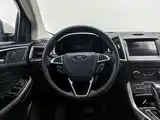 Фото 11 - Ford Edge