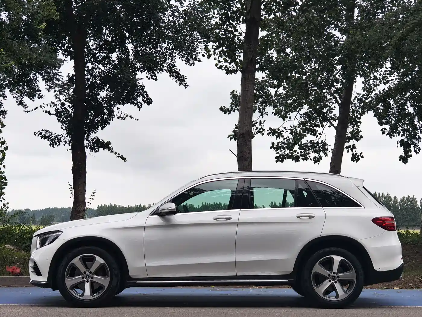 Mercedes-Benz GLC 2017 GLC 260 4MATIC Luxury фото 8