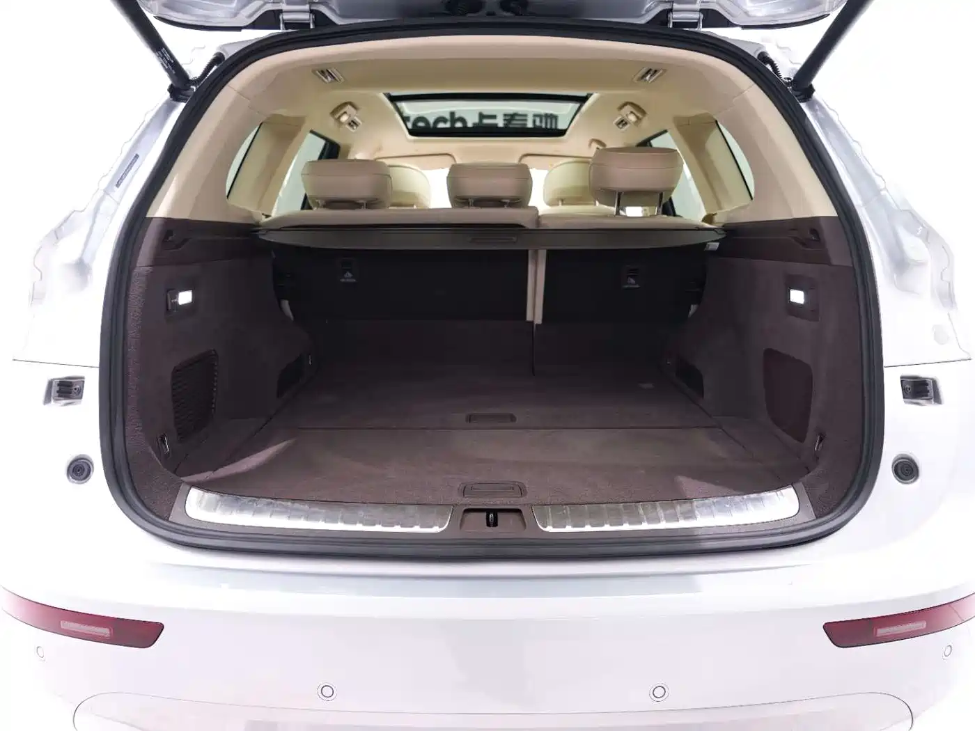 AITO Wenjie AITO M7 2024 1.5T Smart Drive AWD Pro 5-seater фото 15
