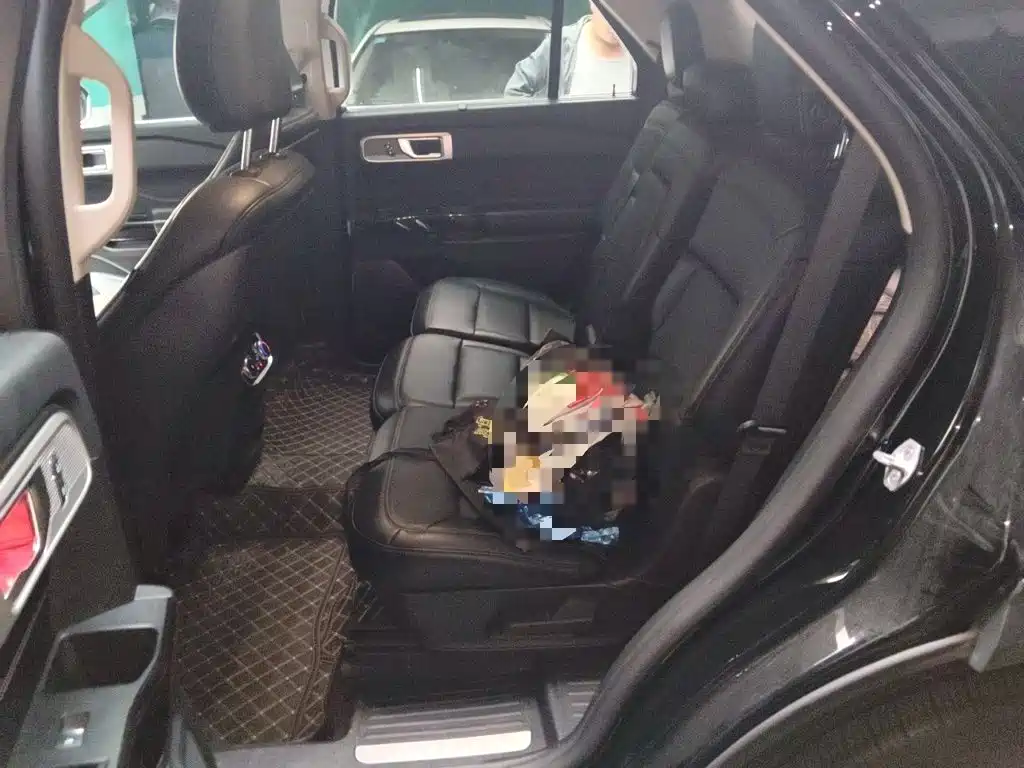 Ford Explorer 2021 2020 EcoBoost 285 AWD Titanium Edition 7-Seater