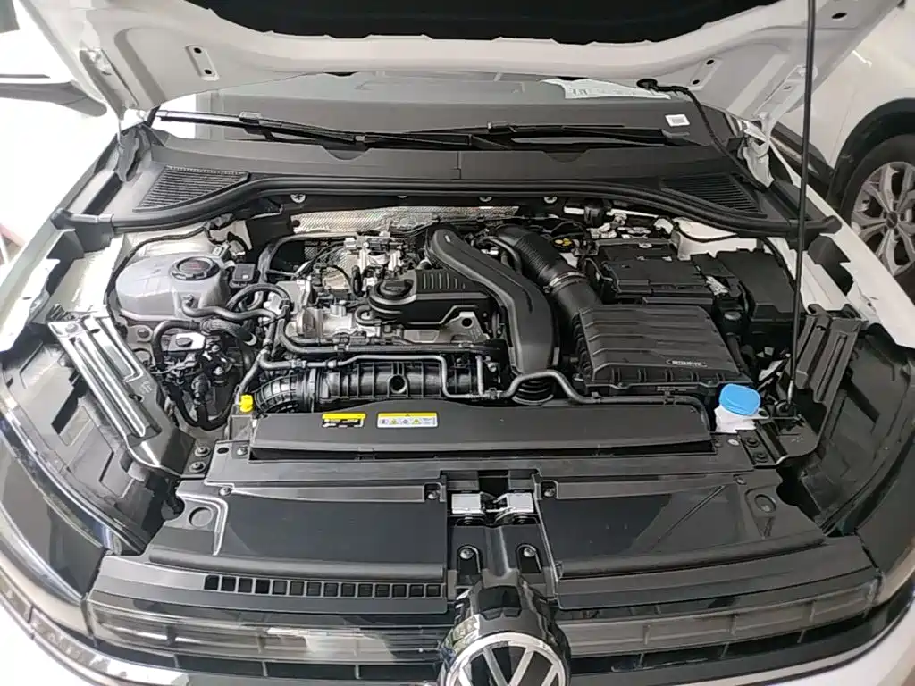 Volkswagen Sagitar 2026 2025 300TSI DSG Mid-range Edition