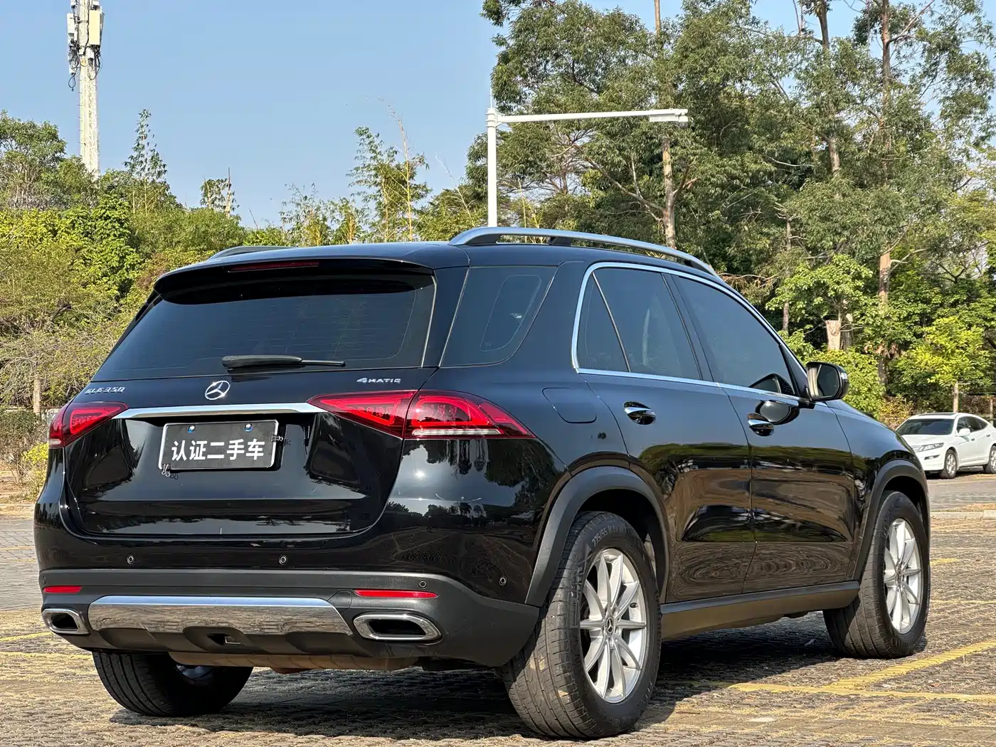 Mercedes-Benz GLE 2021 GLE 350 4MATIC Fashion фото 6