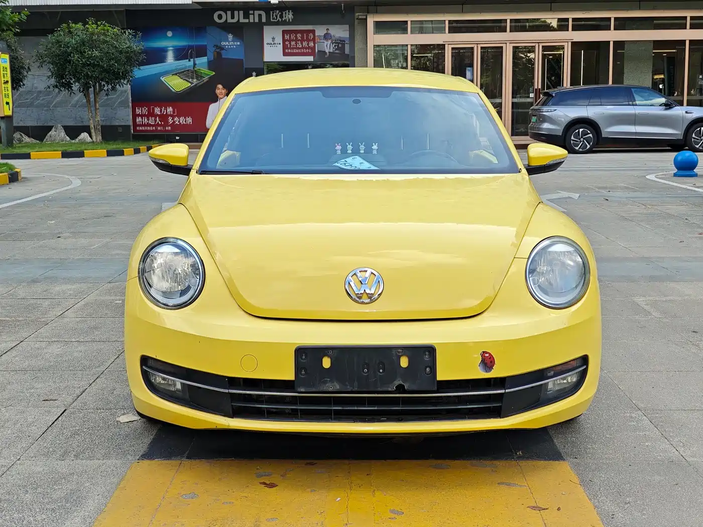 Фото 2 - Volkswagen Beetle