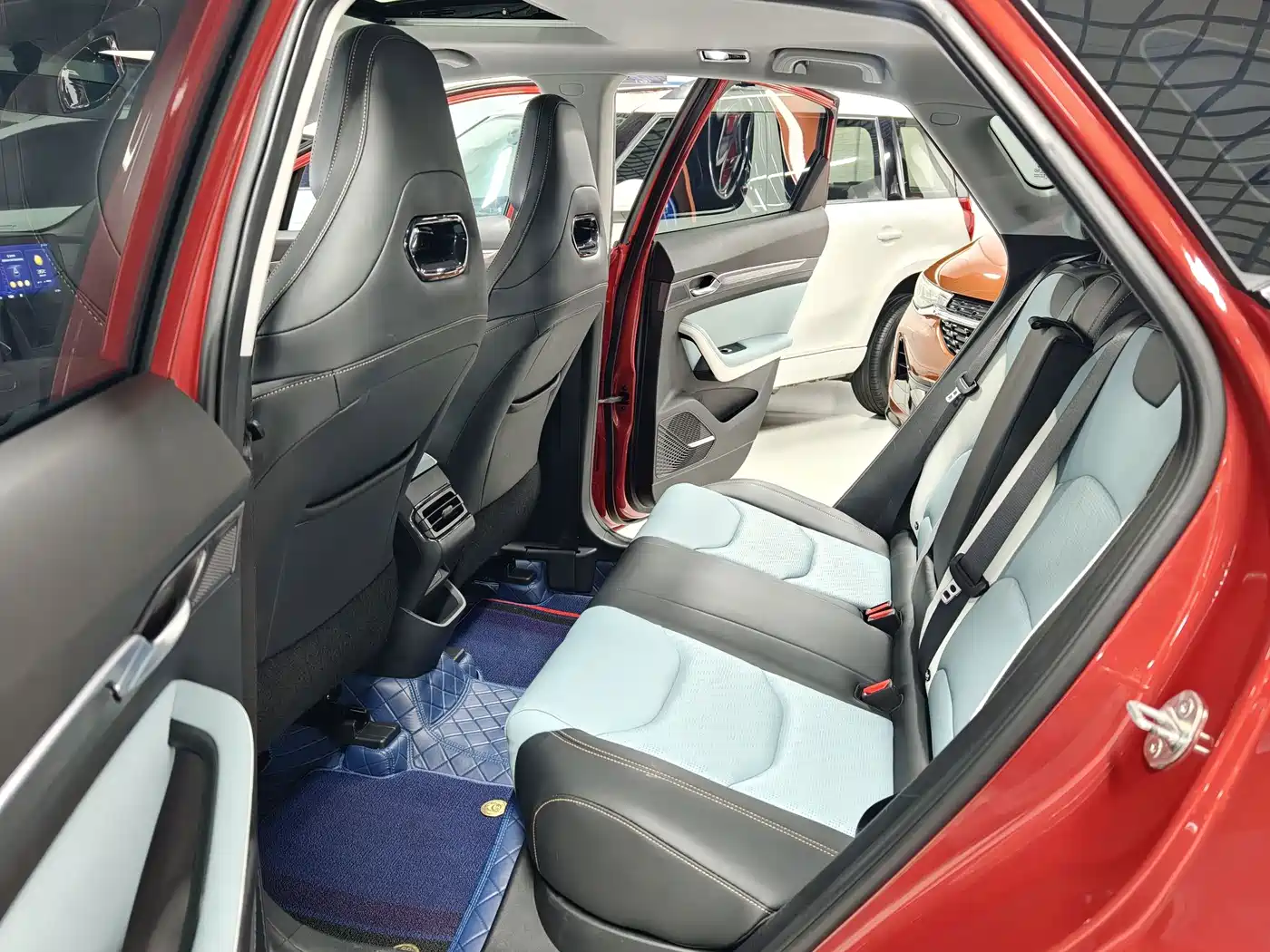 Geely Emgrand S 2023 2022 1.4T CVT Crossover Player