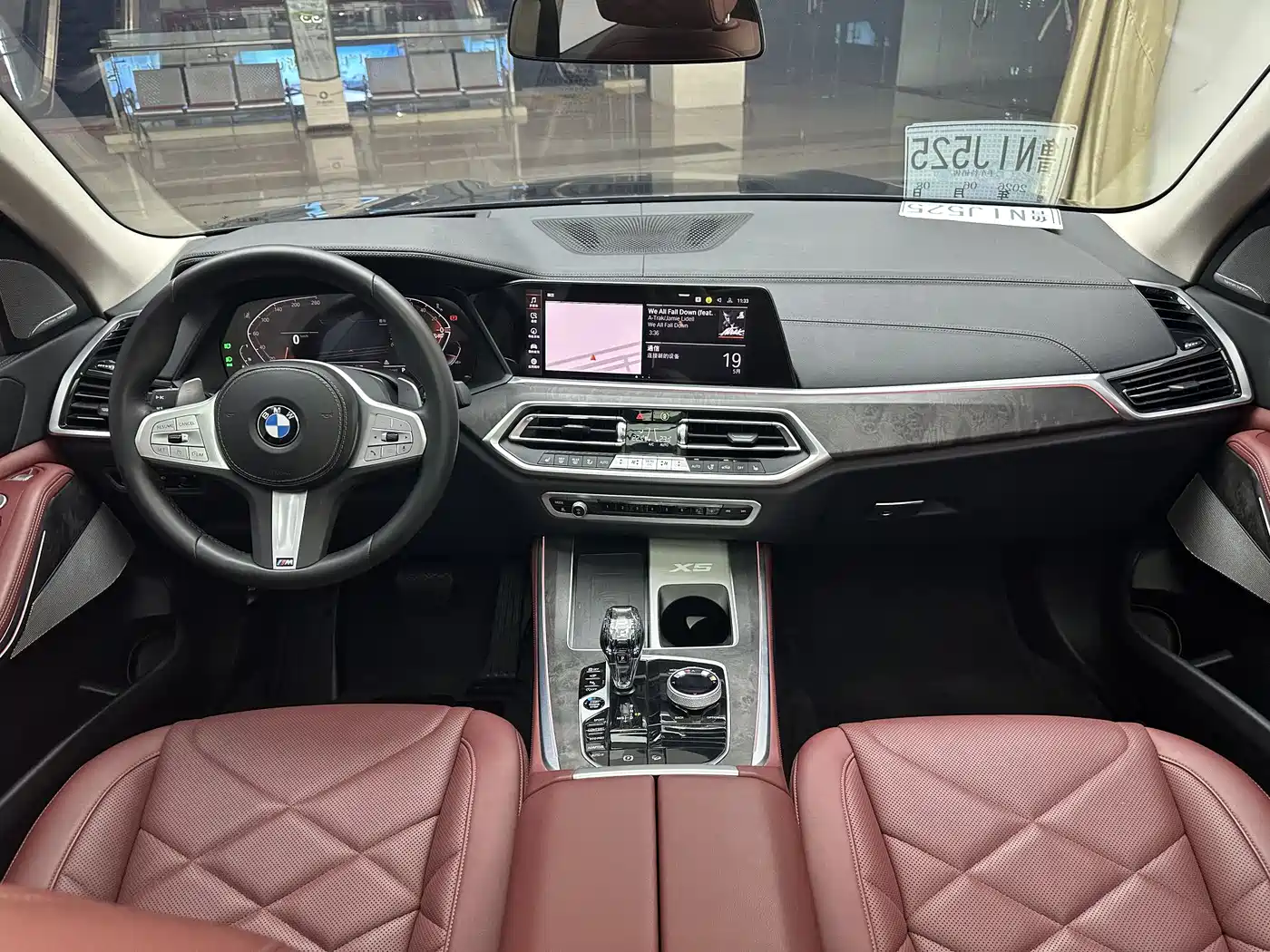 BMW X5 2022 xDrive 30Li Premium M Sport Package фото 11